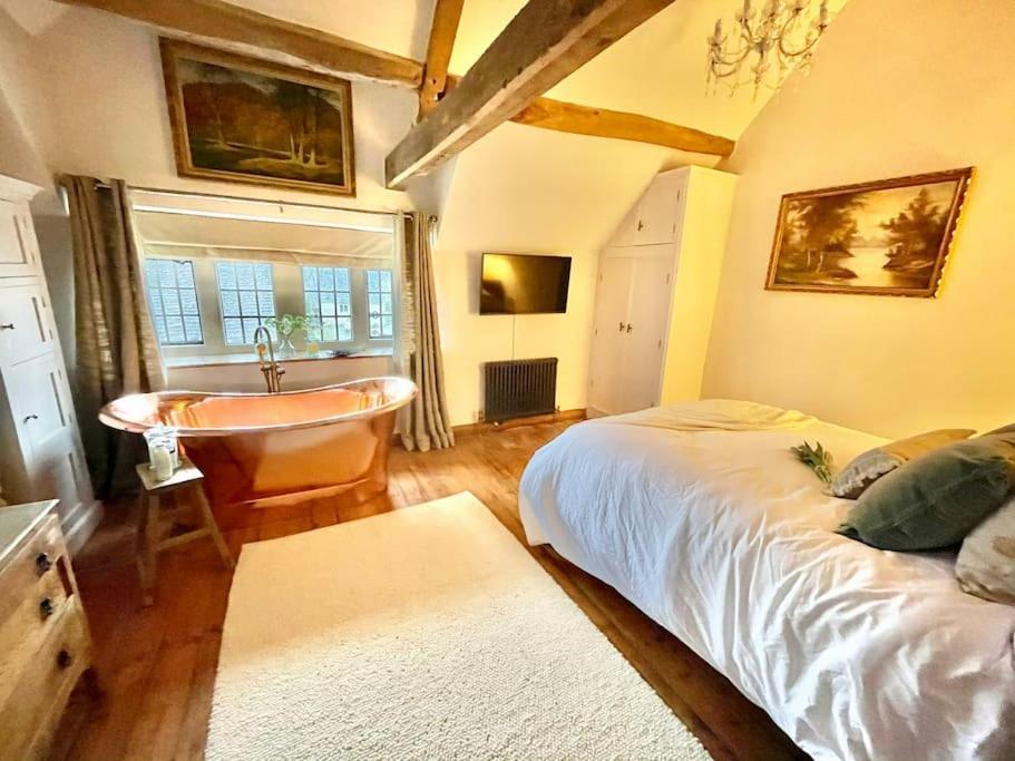 Fordview Cottage Is Full Of Cotwolds Charm Upper Slaughter Exterior foto